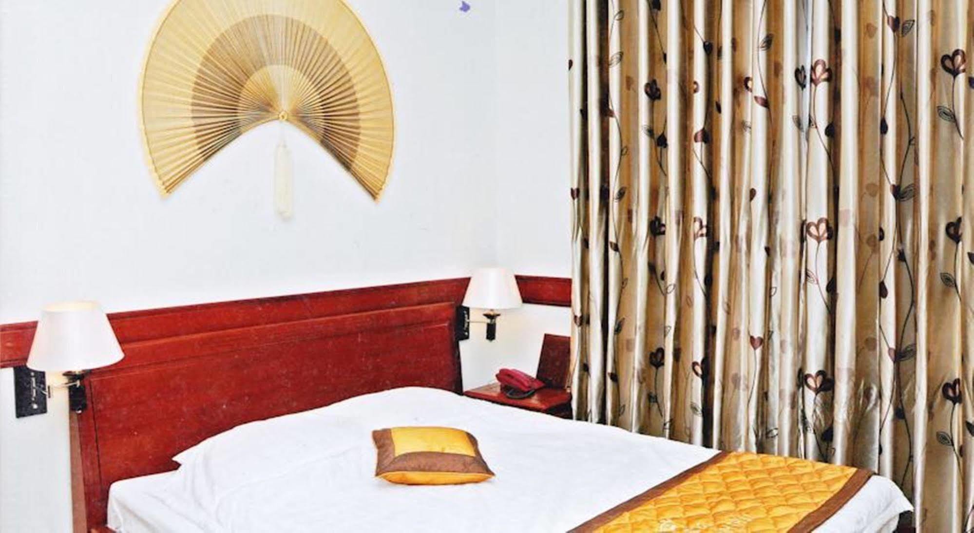Hoang Thanh Thuy Hotel 1 TP. Hồ Chí Minh Ngoại thất bức ảnh