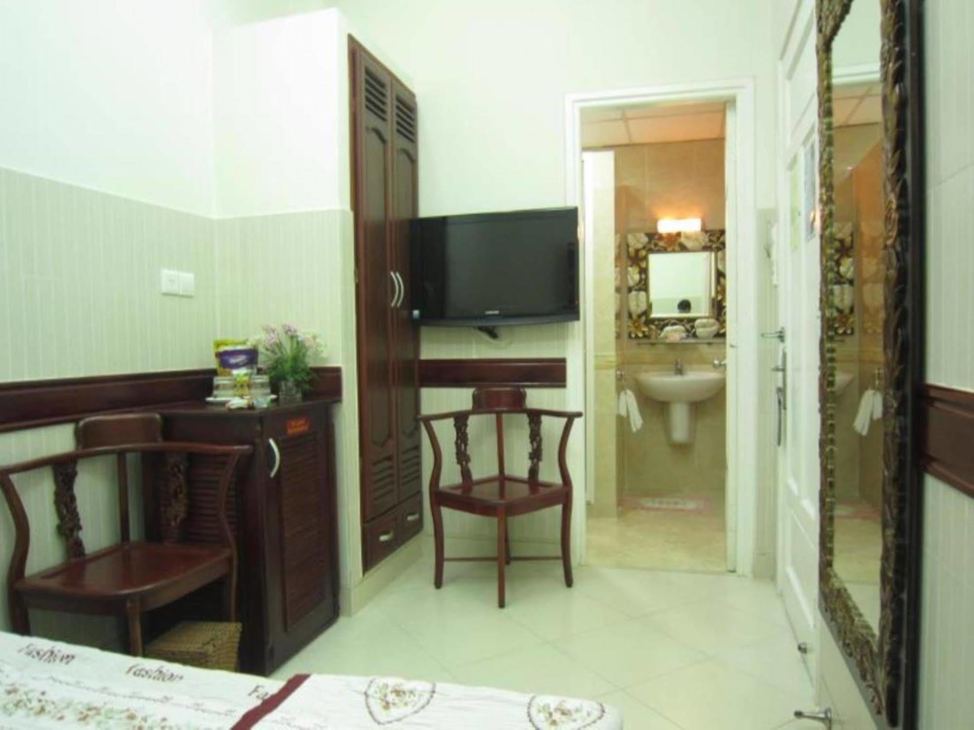 Hoang Thanh Thuy Hotel 1 TP. Hồ Chí Minh Ngoại thất bức ảnh